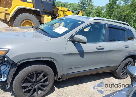 2019 Jeep Cherokee Limited 4X4 from USA, damaged, VIN 1C4PJMDN5KD408546